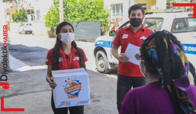 Adana’da ihtiyaç sahiplerine alışveriş kartı ve bebek bakım seti dağıtıldı