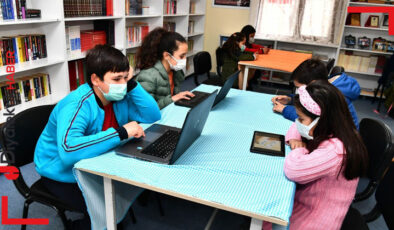 İzmir Büyükşehir’den eğitime 40 milyona yakın destek