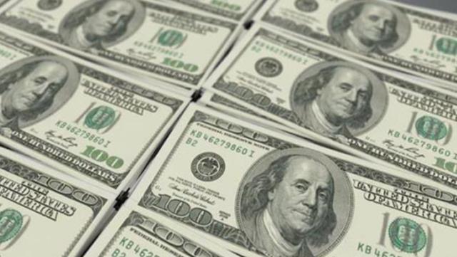 Haftaya düşüşle başlayan dolar, 8,39 liradan satılıyor