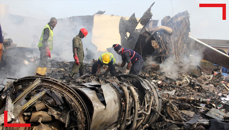 Nijerya Genelkurmay Başkanı uçak kazasında öldü