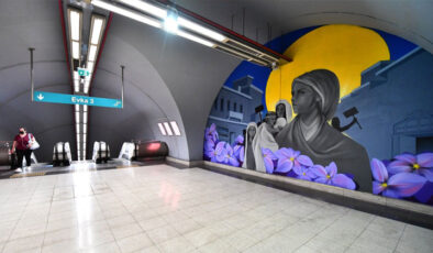 Üçyol Metro İstasyonu’na mural