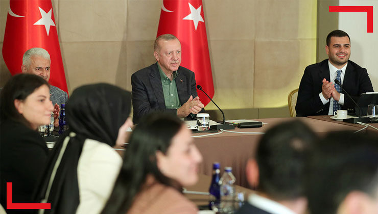 Erdoğan: Vakitlice yaptığımız bağlantılar sayesinde hızlı bir aşılama takvimi yürütüyoruz