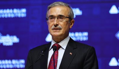 Türkiye’nin S-400’ü geliyor! Savunma Sanayii Başkanı İsmail Demir ‘Hedefimiz 5 yıl’ diyerek müjdeyi verdi