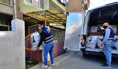 İzmir’de dayanışma aracı kara kışa karşı yola çıktı