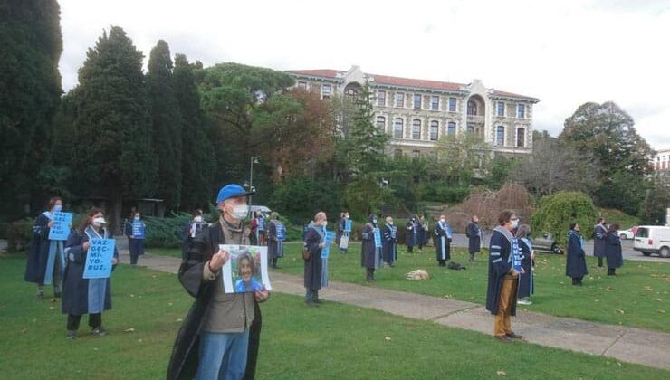 Boğaziçi Üniversitesi’nde, ‘kayyım rektör’e direniş 45’inci haftasında: ‘Kabul etmiyoruz, vazgeçmiyoruz’