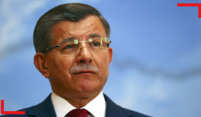 Ahmet Davutoğlu: Bir grup, AK Parti ve Erdoğan’ı esir aldı