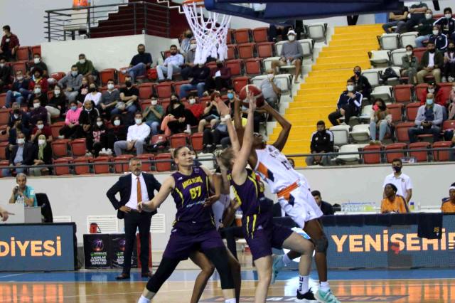 Çukurova Basketbol Avrupa'da 4'de 4 yaptı