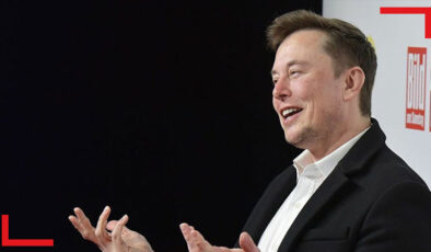 Elon Musk, 5 milyar dolar değerinde Tesla hissesi sattı