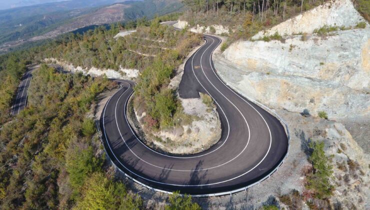 Hatay Büyükşehir Belediyesi, il genelinde beton asfalt serim çalışmalarını aralıksız sürdürüyor