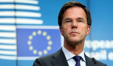 Hollanda Başbakanı Mark Rutte: Büyükelçimiz geri adım atmadı, aynı uyarıları gelecekte de yapacağız