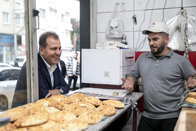 Başkan Seçer esnafla bir araya geldi