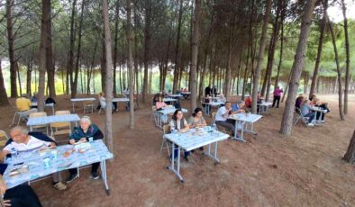 Mersin Büyükşehir Belediyesi Tarsus Gençlik Kampı’nda toplumun her kesiminden vatandaşlar ağırlanmaya devam ediyor