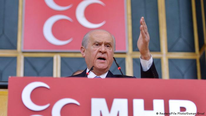 Bahçeli: Bizim derdimiz ve sorun ettiğimiz konu tarikat ve cemaatlerden ziyade yüce dinimize yönelik suçlamalardaki sinsiliktir