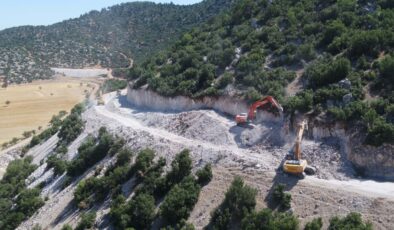 Antalya Büyükşehir’den kırsal yollara 46 milyon yatırım