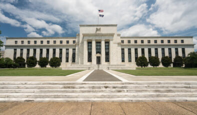 Fed Başkanı Powell’dan enflasyonun ‘kalıcı hale gelmesini’ engelleme sözü