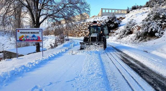 Mersin’de karda mahsur kalan 3 kişi kurtarıldı