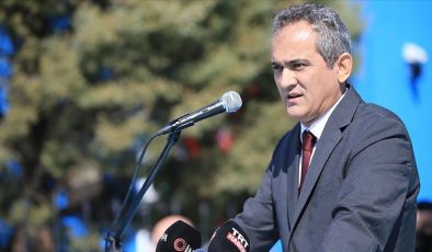 Milli Eğitim Bakanı Özer’den yüz yüze eğitim açıklaması
