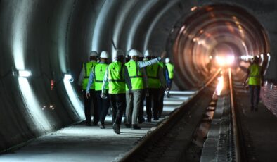 Narlıdere Metrosu’nda işler tıkır tıkır yürüyor