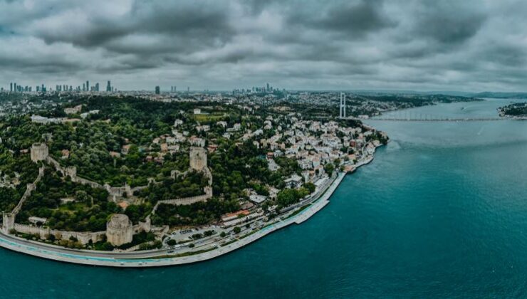 RUMELİ HİSARI’NA KONUT YAPACAKLARDI, İBB ENGELLEDİ…