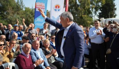 Zeydan Karalar: “Adana’nın dört bir yanına eşit ve yoğun hizmet götürüyoruz.”