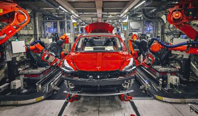 Çip sıkıntısı Tesla’yı es geçti