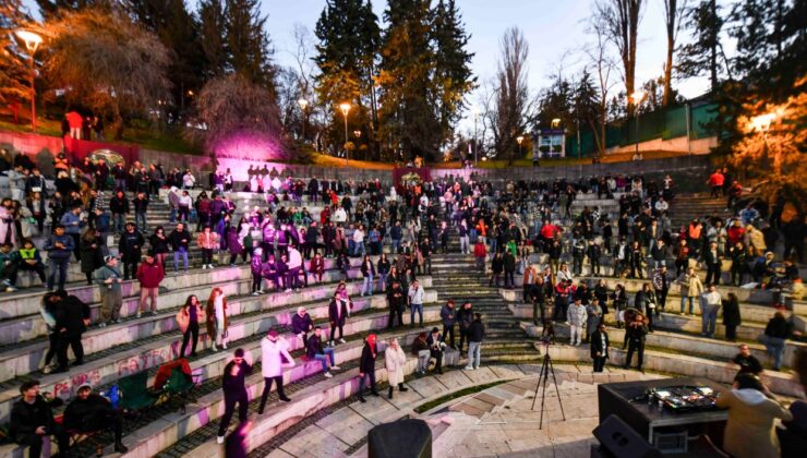 ELEKTRONİK MÜZİK FESTİVALİ KALDIĞI YERDEN DEVAM