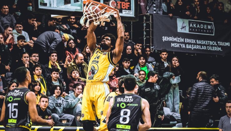 <strong>MSK BASKETBOL EKİBİ, FENERBAHÇE KOLEJİ’NİN 82-77’LİK SKORLA YENDİ</strong>