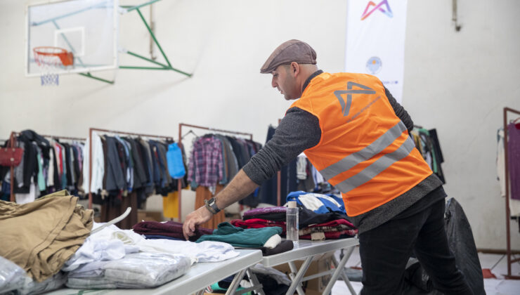 Mersin Hep Beraber Dayanışıyor