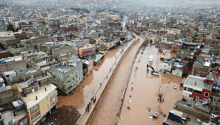 Sel felaketinde can kaybı sayısı 15’e yükseldi