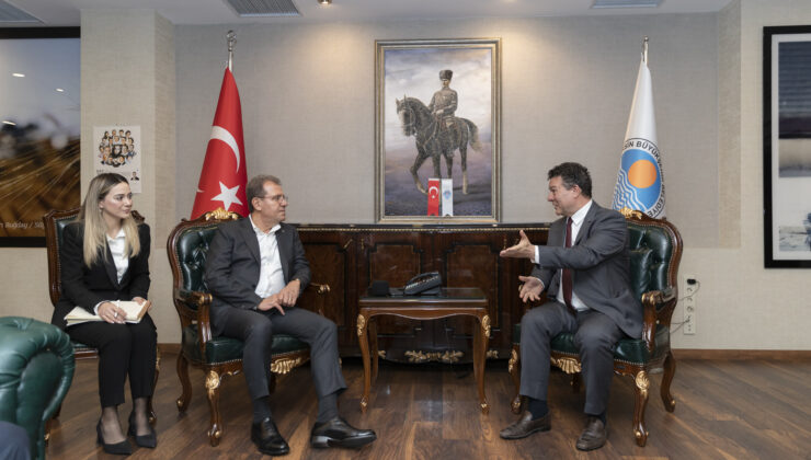 BAŞKAN SEÇER, UNHCR TÜRKİYE TEMSİLCİSİ PHİLİPPE LERCLEV VE BERABERİNDEKİLERİ AĞIRLADI