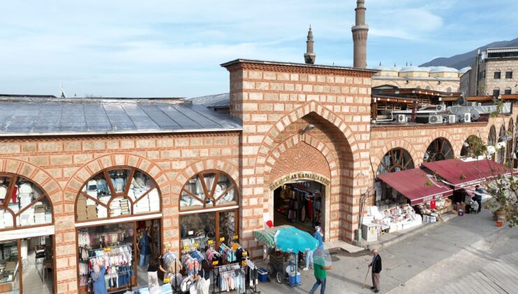 Bursa Tarihi çarşıda aslına dönüş