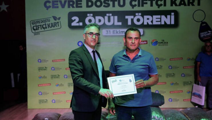 Antalya’da çevre dostu çiftçiler ödüllendirildi