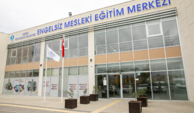 MERSİN BÜYÜKŞEHİR ENGELSİZ BİR MERSİN İNŞA EDİYOR