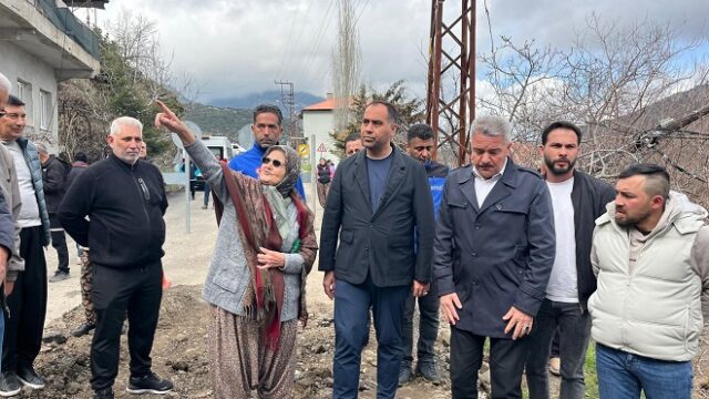 Vekil Kıratlı, heyelan bölgesinde incelemelerde bulundu