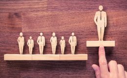 BÜYÜKŞEHİR’DE LİYAKAT ESASLI DEĞİŞİM…