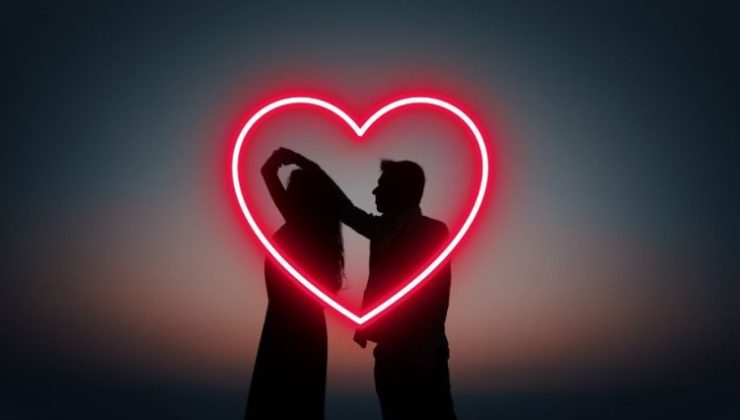 Aşk Tanık İstemez