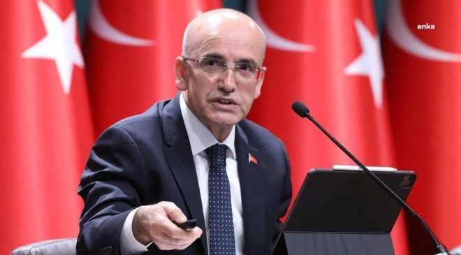 Bakan Şimşek’ten enflasyon açıklaması: Petrol şoku beklentileri bozdu