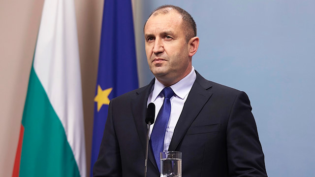 Bulgaristan’da eski Cumhurbaşkanı Radev, seçimi farkla kazandı