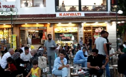 Diyarbakır’ın gündemi savaş ve belirsizlik: Biz artık o yeme düşmeyiz