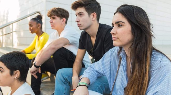 Çocuklar, Gençler ve Kırılgan Bir Gelecek