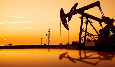 Hürmüz gerilimi petrolü yeniden 100 doların üzerine taşıdı