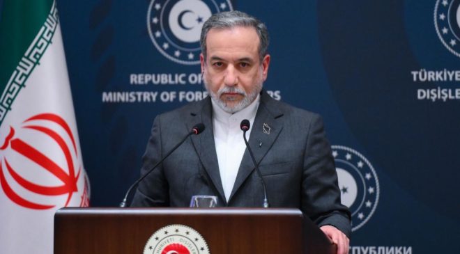 İran basını: Arakçi yeniden İslamabad’a gidecek