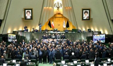 İran’da ABD görüşmeleri üzerinden muhafazakar medya arasında polemik