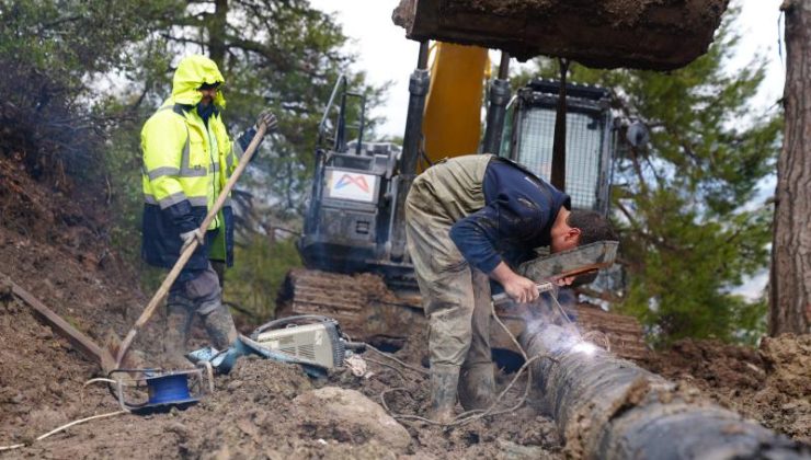 Meski’den Heyelan Sonrası Zarar Gören İçme Suyu Hattına Anında Müdahale