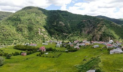 DOST ELİ UŞAK ve SİVAS’LILAR