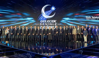 Türk Telekom’dan Antalya’da gövde gösterisi: “Gelecek 25 yılda ekonomiye 20 milyar dolar katkı sağlayacağız”
