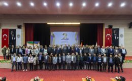 Başkan Seçer, Toroslar Belediyesi’nin 2. Hizmet Yılı Değerlendirme Programı’na Katıldı.