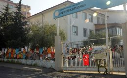Ayser Çalık Ortaokulu’nda sessiz 23 Nisan