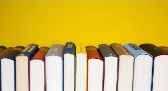Yılda 100 Kitap Okuyanların Sırrı Ortaya Çıktı: İşte Dikkat Çeken Rutinleri