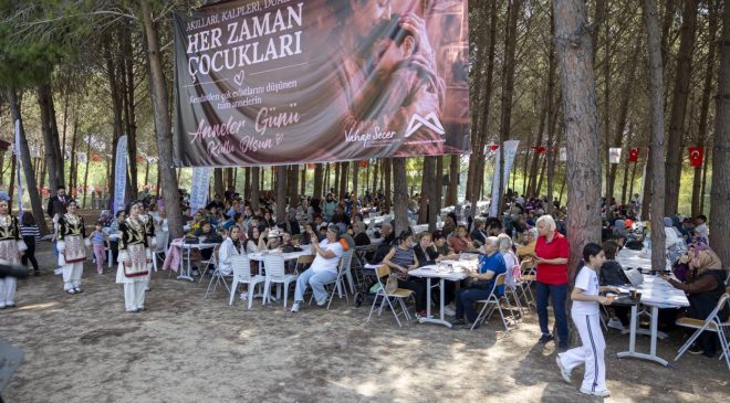 Mersin Büyükşehir Anneler Gününü Kutladı